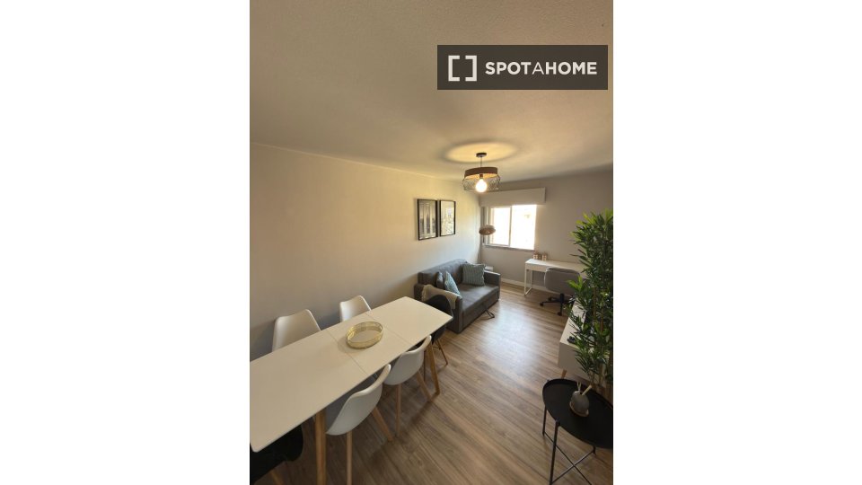 Apartment Lisbon, 1 bed — photo 12