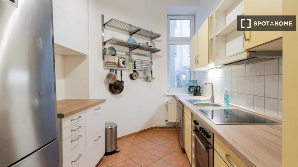 Apartment Berlin, 4 beds, 102m² — photo 11