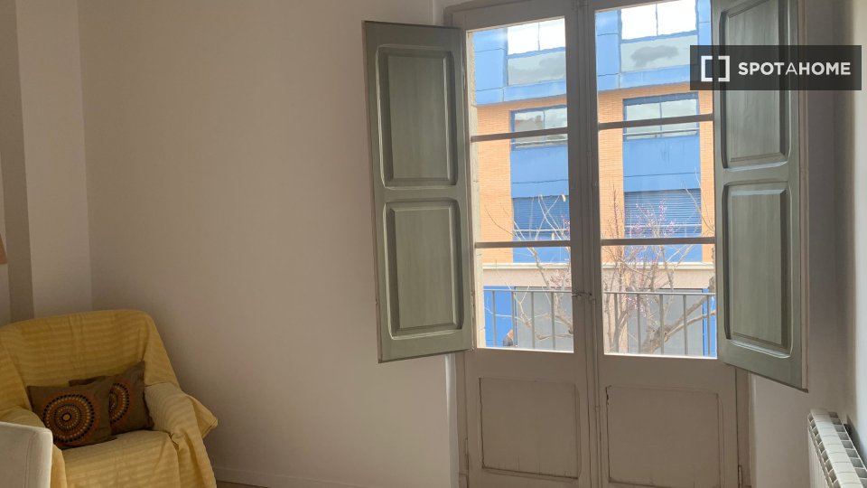 Apartment Barcelona, 2 beds, 100m² — photo 4