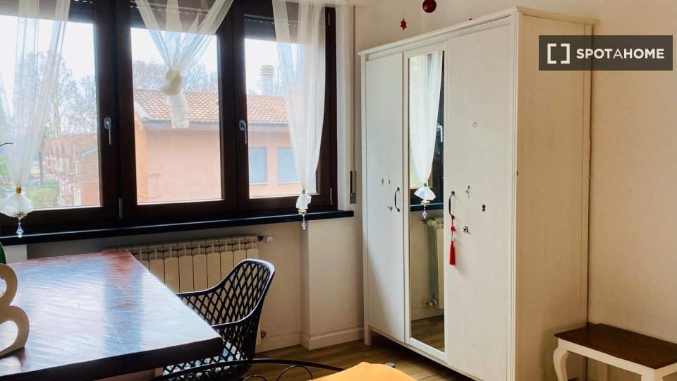 Double room Milan, 4 beds, 140m² — photo 9