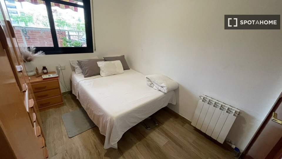 Double room Barcelona, 1 bed, 100m² — photo 12