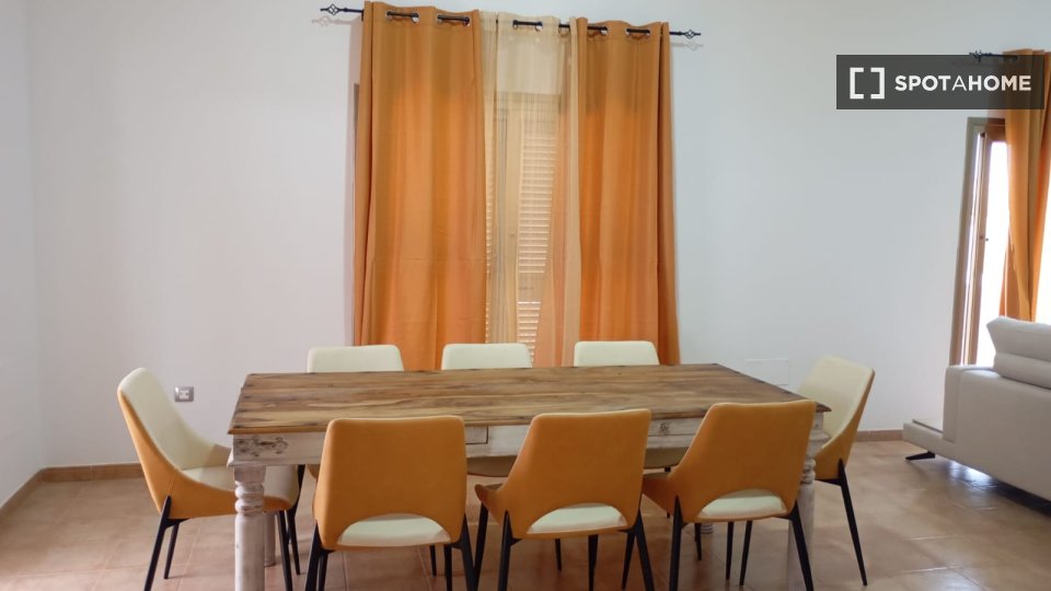 Apartment Santa_Cruz_De_Tenerife, 3 beds, 170m² — photo 6