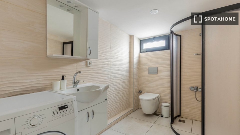 Apartment Istanbul, 1 bed — photo 1