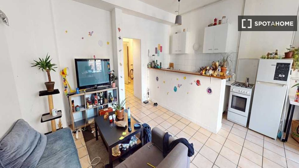 Camera doppia Lione, 4 camere, 90m² — foto 2