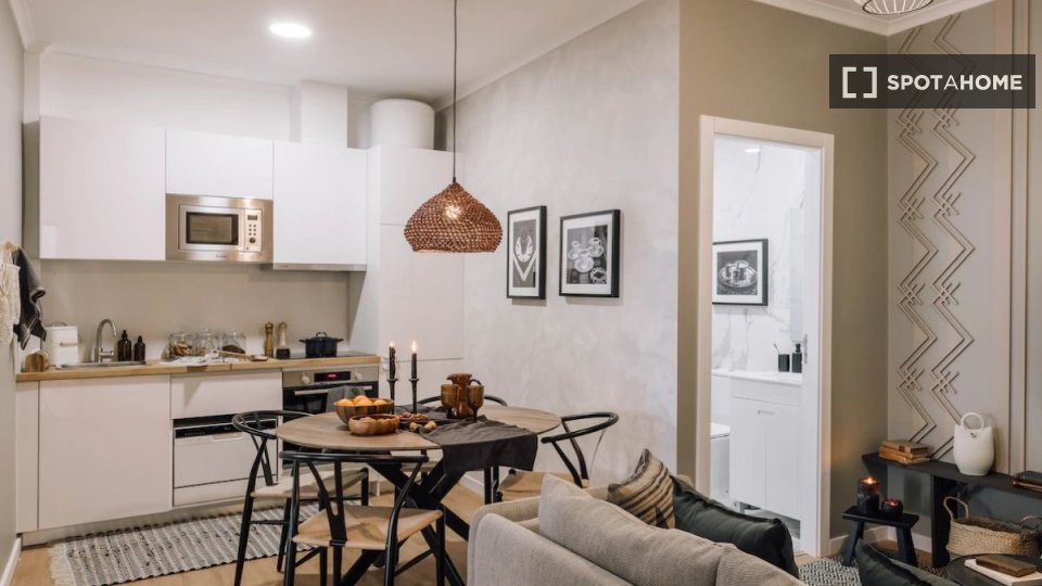 Apartment Lisbon, 2 beds — photo 8