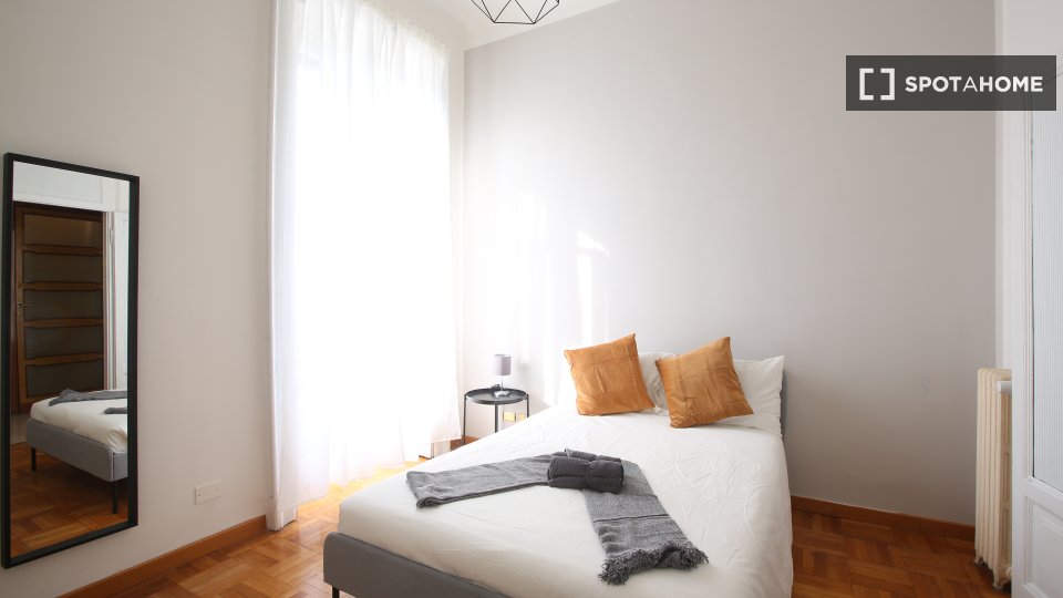 Double room Milan, 8 beds, 190m² — photo 5