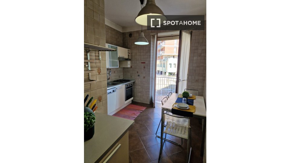 Double room Turin, 2 beds — photo 5