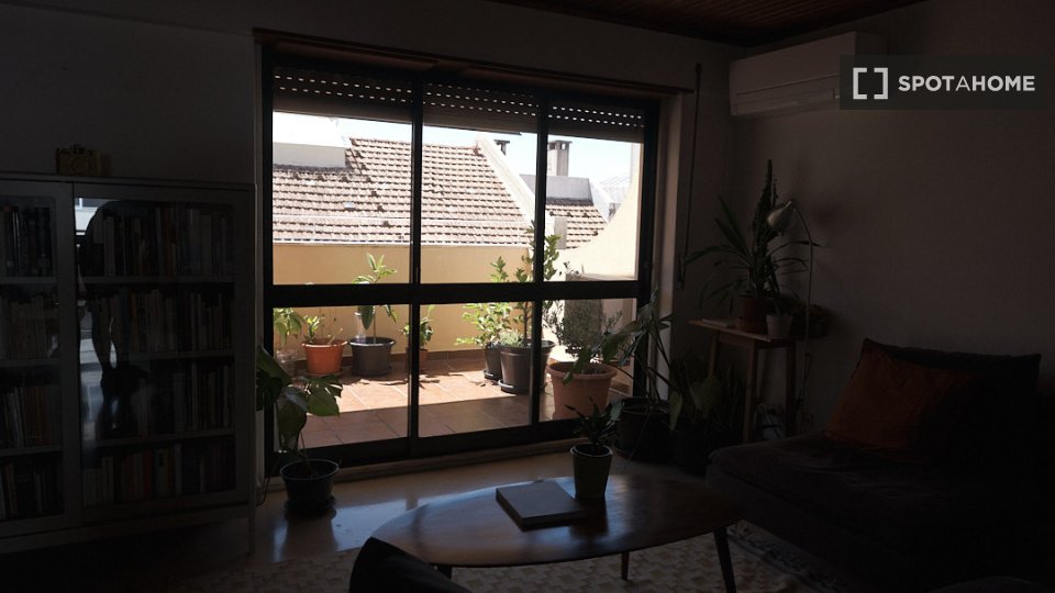 Apartment Lisbon, 1 bed, 60m² — photo 4