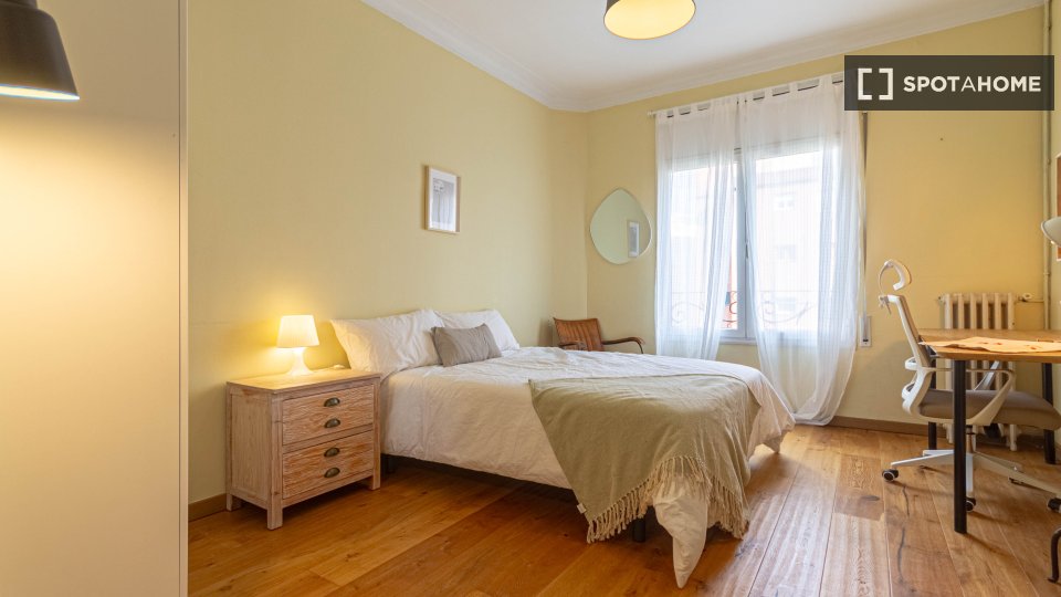 Double room Barcelona, 6 beds — photo 5