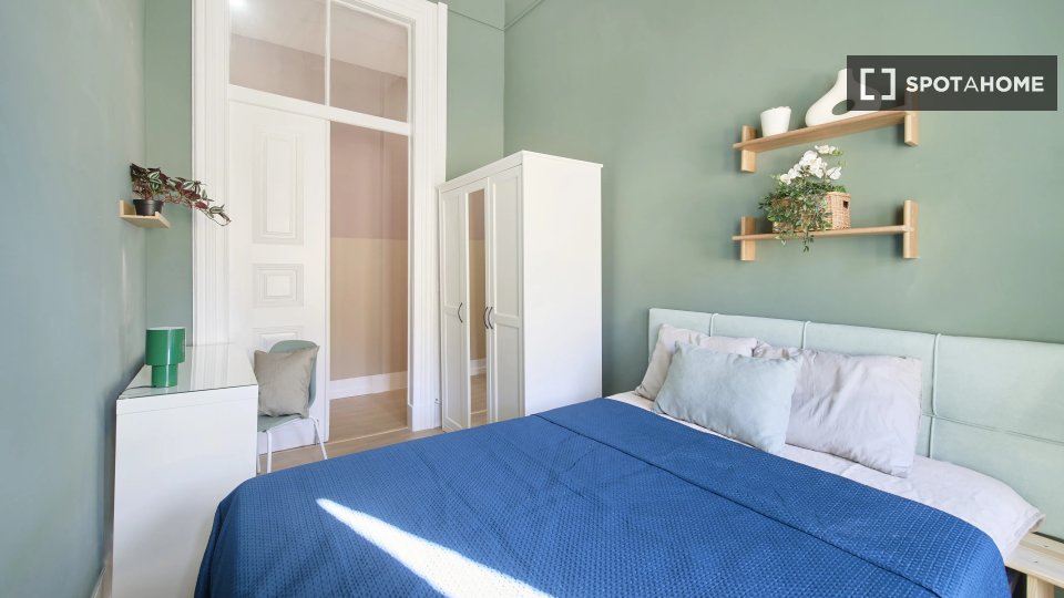 Double room Lisbon, 9 beds — photo 4