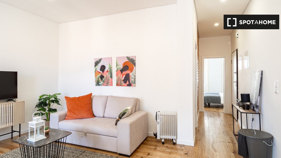 Apartment Lisbon, 2 beds — photo 11