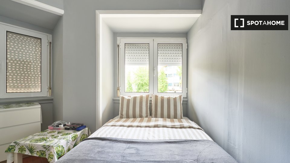 Double room Lisbon, 8 beds — photo 3