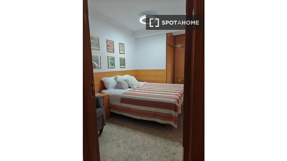 Appartamento Valencia, 2 camere, 76m² — foto 2