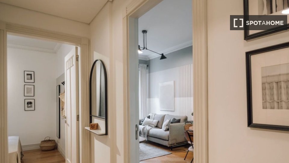 Apartment Lisbon, 1 bed — photo 11