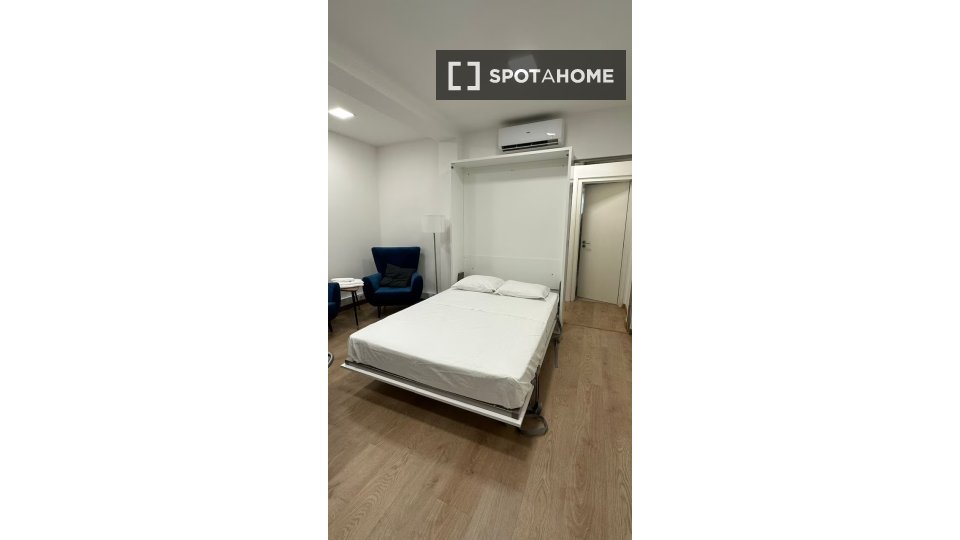 Apartment mono Lisbon, 55m² — photo 6