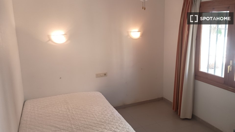 Apartment mono Almeria, 56m² — photo 5