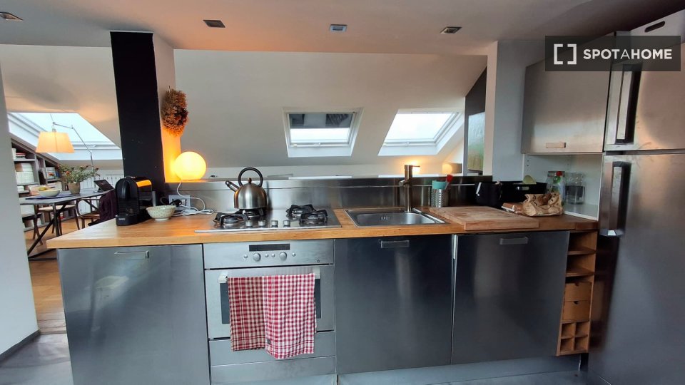 Apartment Milan, 1 bed — photo 2