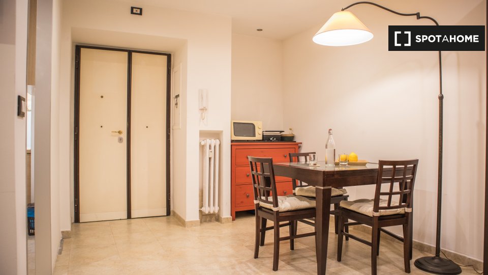 Double room Rome, 2 beds, 80m² — photo 10