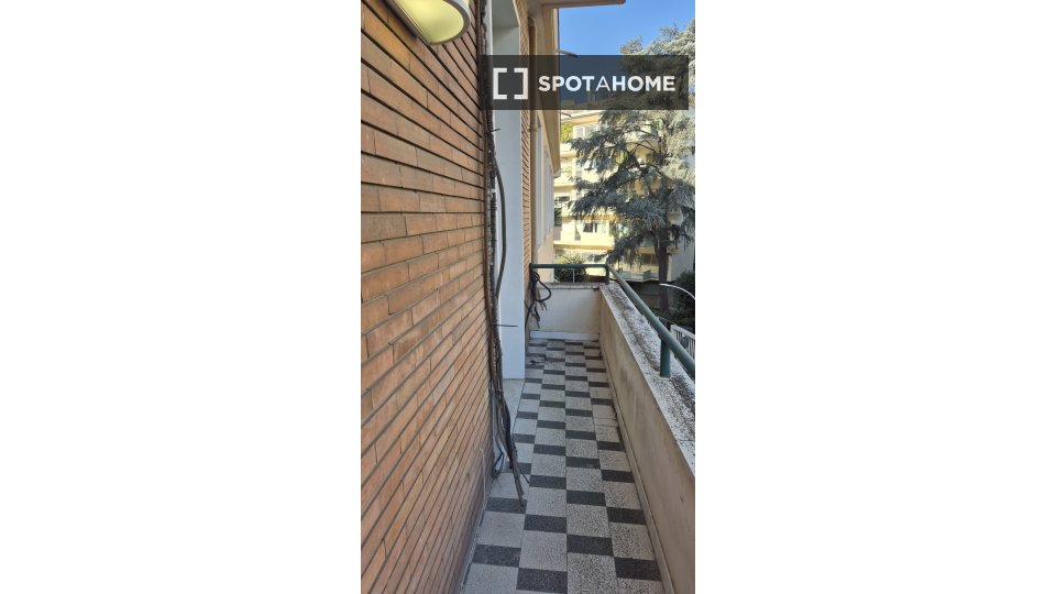 Double room Rome, 4 beds, 180m² — photo 9
