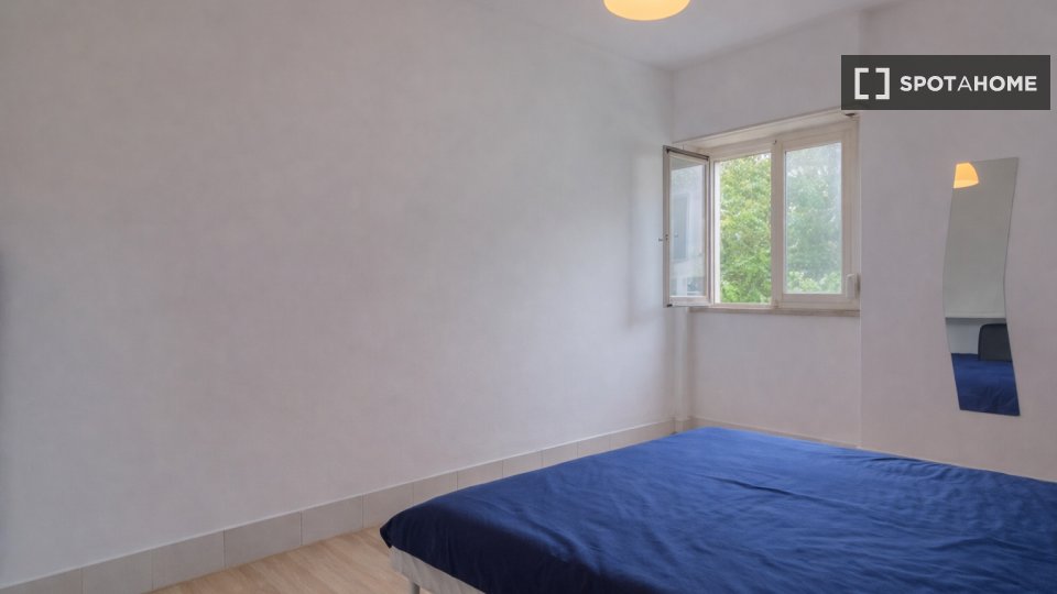 Double room Lisbon, 6 beds, 115m² — photo 30