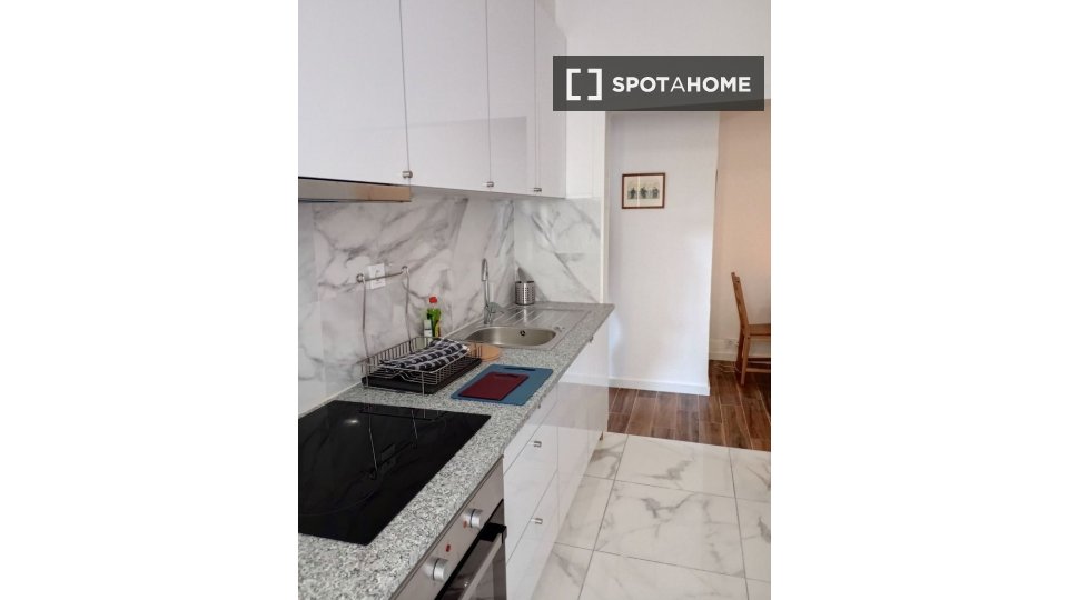 Double room Porto, 5 beds, 170m² — photo 9