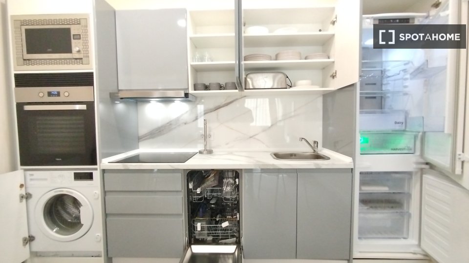 Apartment Madrid, 1 bed, 38m² — photo 8