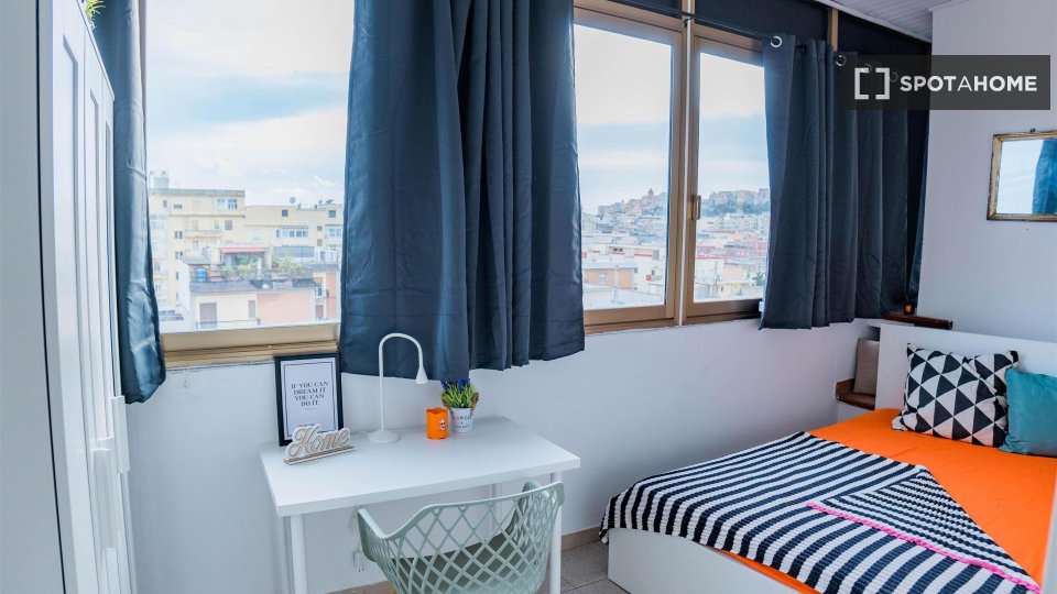 Double room Cagliari, 7 beds — photo 17