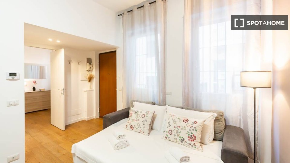 Apartment Milan, 2 beds — photo 12