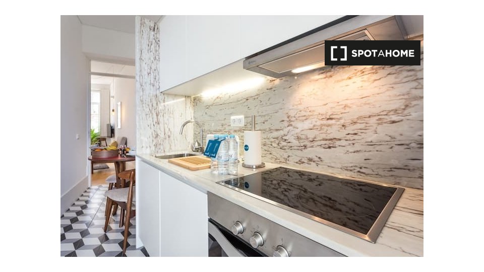 Apartment Porto, 1 bed, 20m² — photo 4