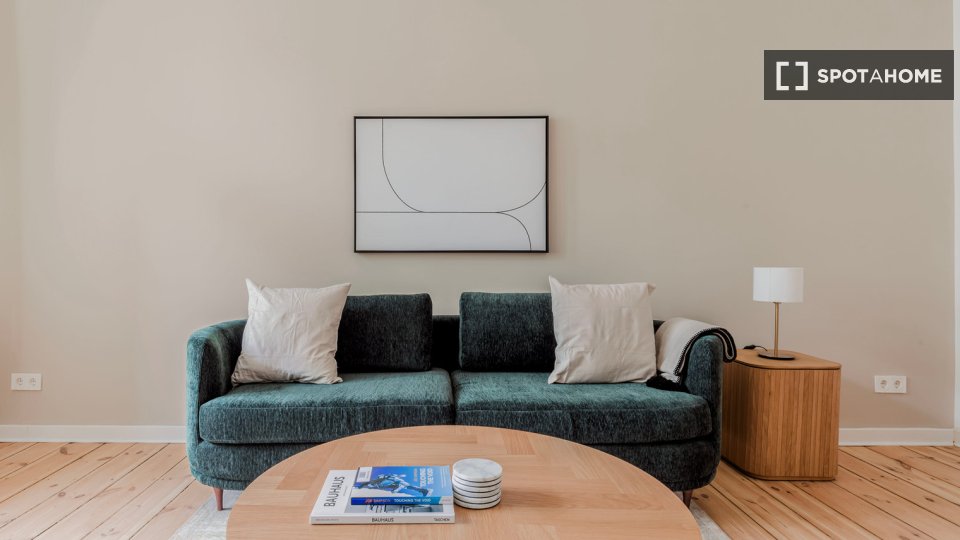 Apartment Berlin, 1 bed, 62m² — photo 11