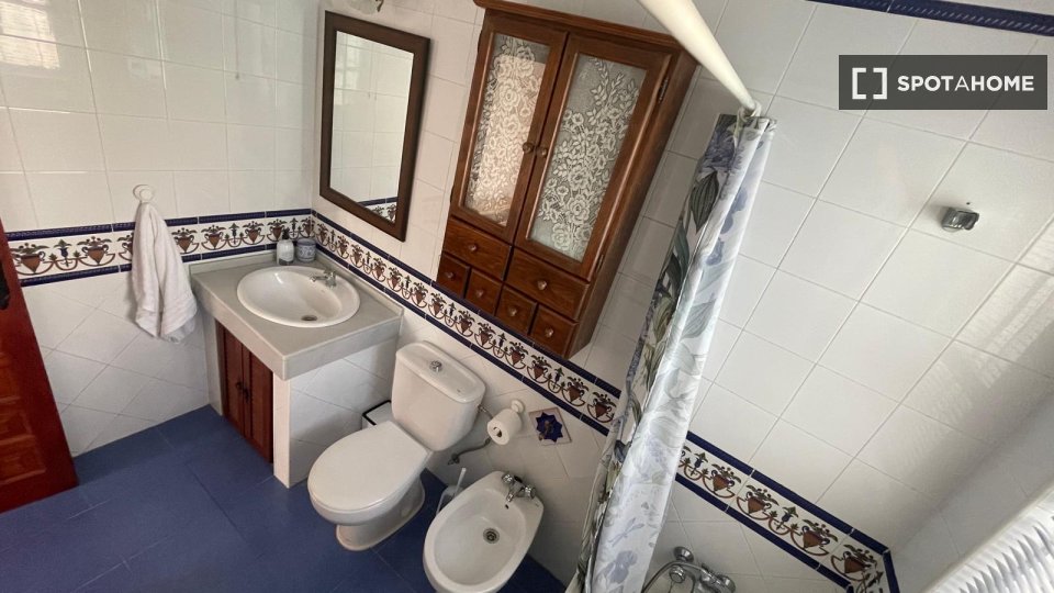 Apartment Granada, 2 beds, 95m² — photo 15