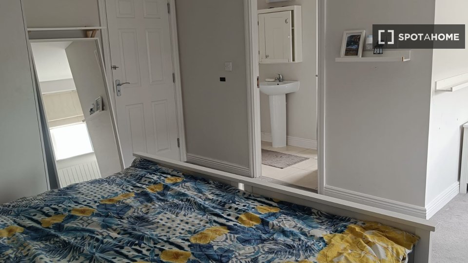 Double room Dublin, 5 beds — photo 17