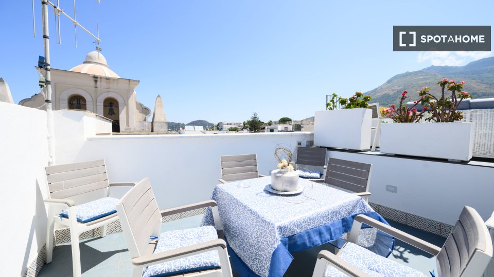 Apartment Naples, 2 beds, 90m² — photo 4