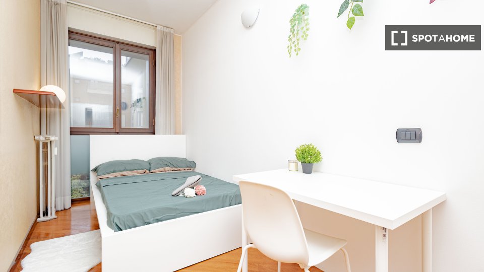 Habitación doble Milán, 8 habitaciones — foto 12