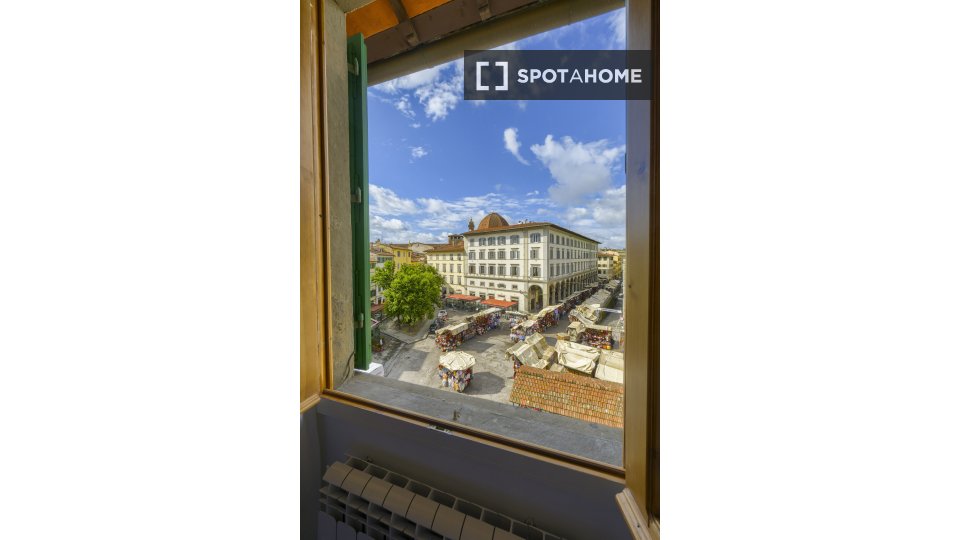 Apartment Florence, 2 beds, 87m² — photo 15