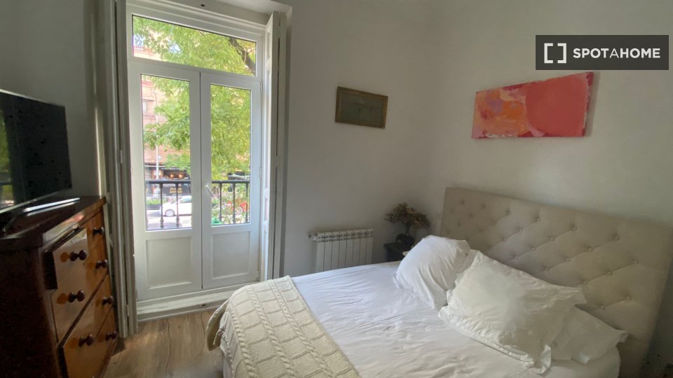 Apartment Madrid, 3 beds, 83m² — photo 7