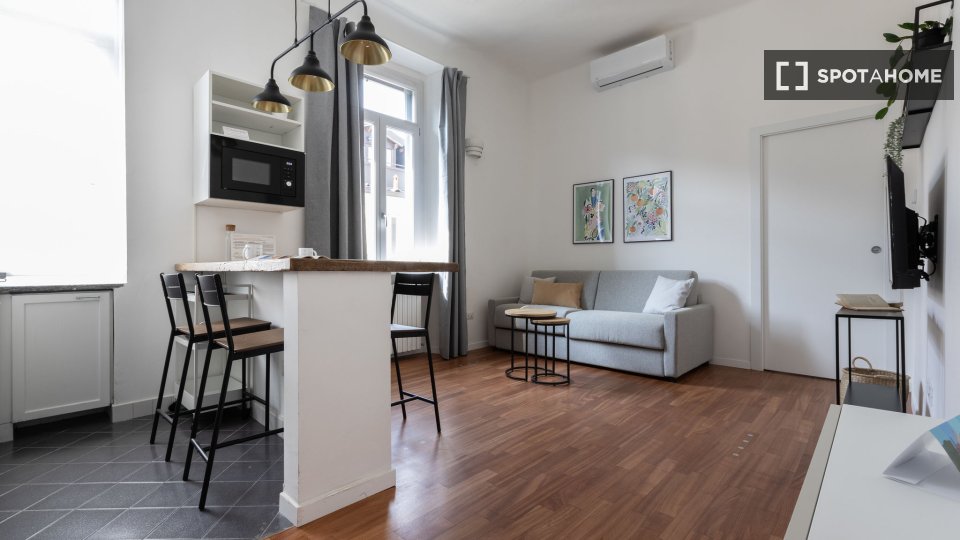 Apartment Milan, 1 bed, 51m² — photo 10