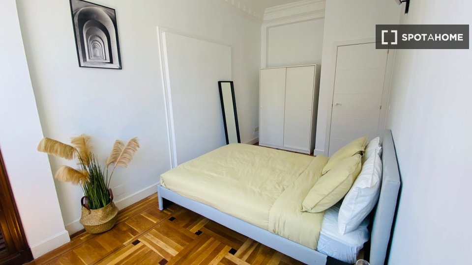 Double room Madrid, 7 beds — photo 13