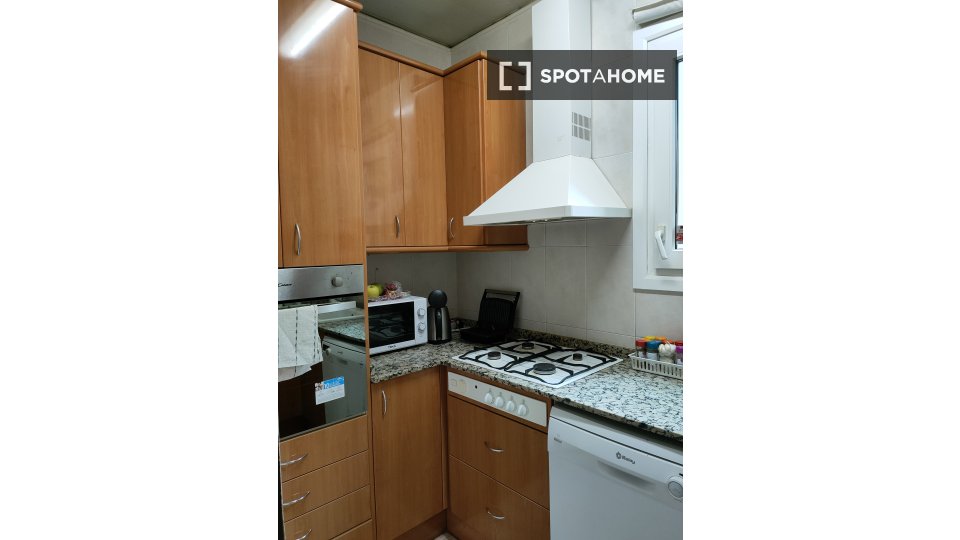Camera doppia Barcellona, 4 camere, 85m² — foto 4