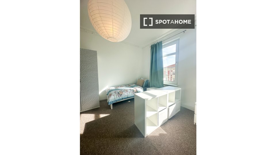 Apartment Berlin, 2 beds, 65m² — photo 17