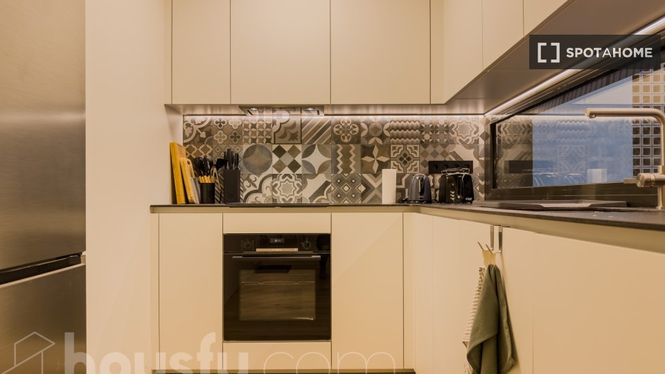 Apartment Barcelona, 3 beds, 109m² — photo 9