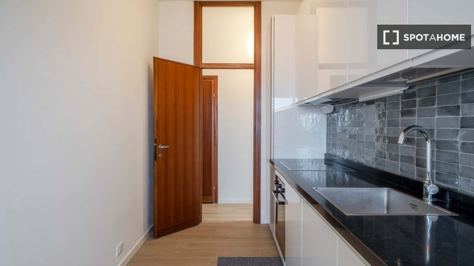 Double room Milan, 1 bed — photo 19