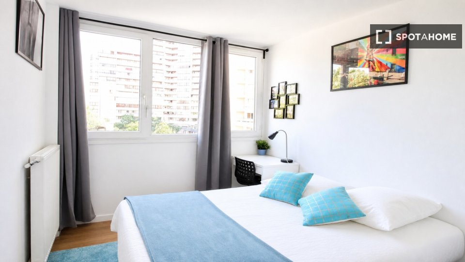 Chambre double Paris, 4 chambres — photo 19