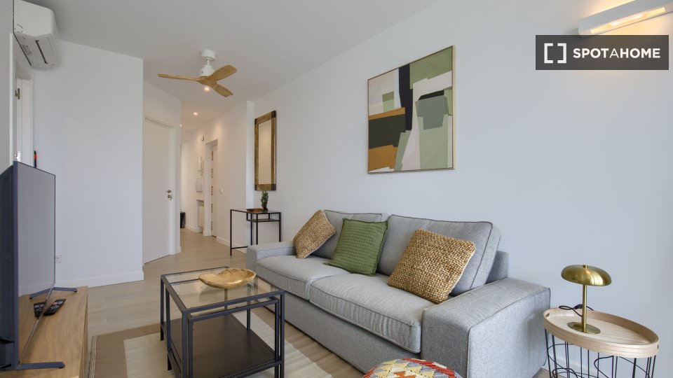 Apartment Madrid, 2 beds, 67m² — photo 18