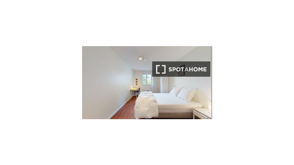 Double room Paris, 21 beds — photo 22