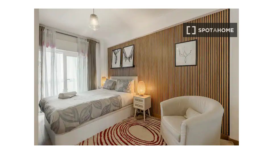 Apartment Lisbon, 1 bed — photo 16