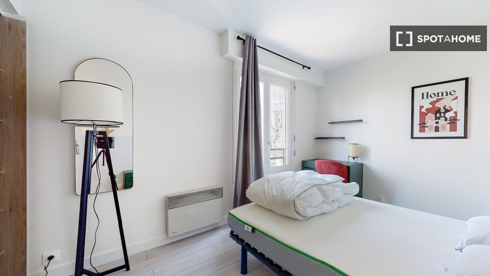 Double room Paris, 15 beds — photo 9