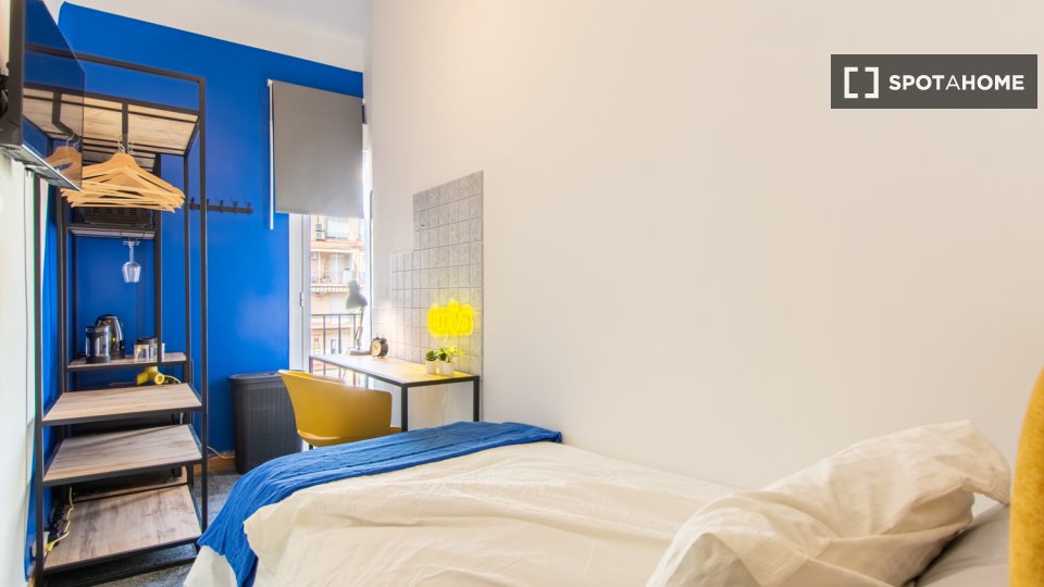 Double room Madrid, 5 beds — photo 18
