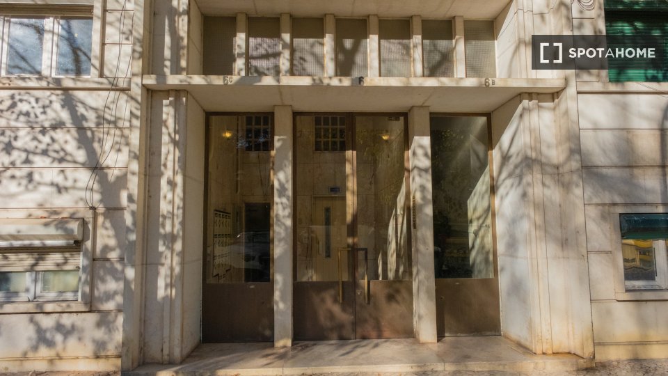 Double room Lisbon, 7 beds — photo 19