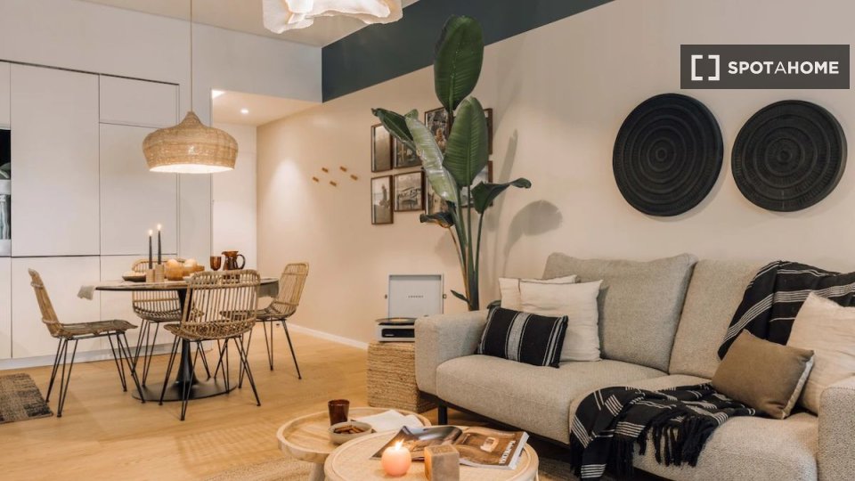 Apartment Lisbon, 2 beds — photo 12